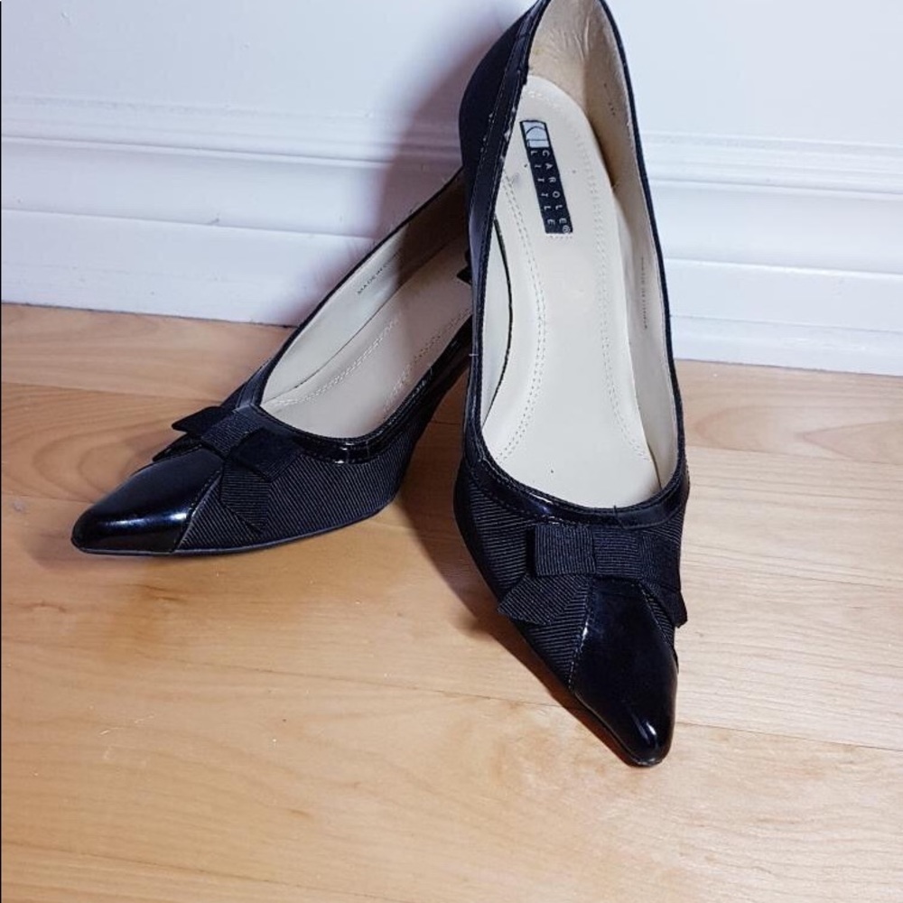 Black sandals